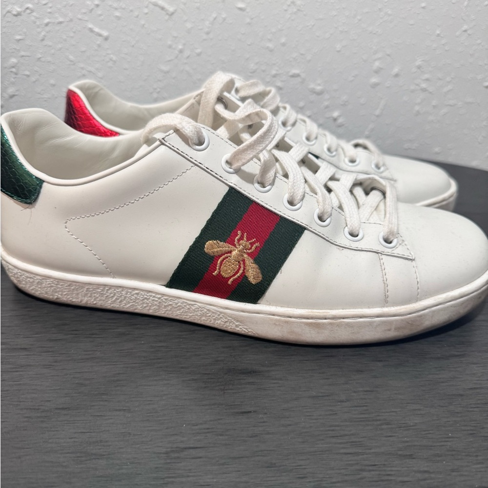 Gucci White Leather Sneakers with Green & Red Web and Gold Bee - Picture 6 of 12